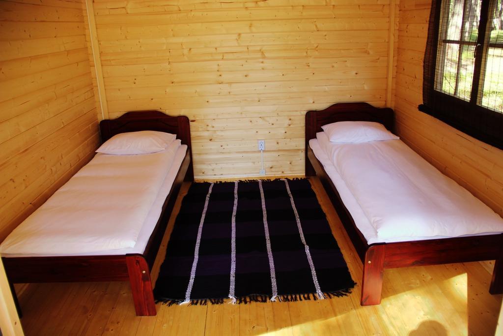 Valgeranna Puhkekeskus Hotell Rum bild
