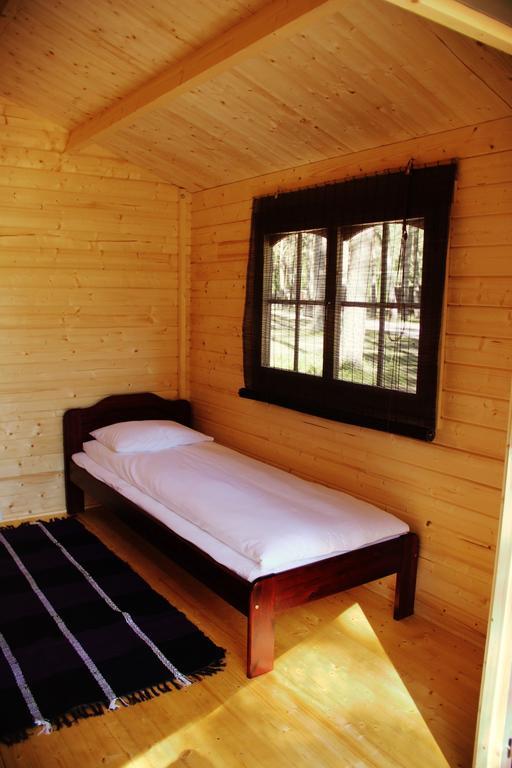 Valgeranna Puhkekeskus Hotell Rum bild