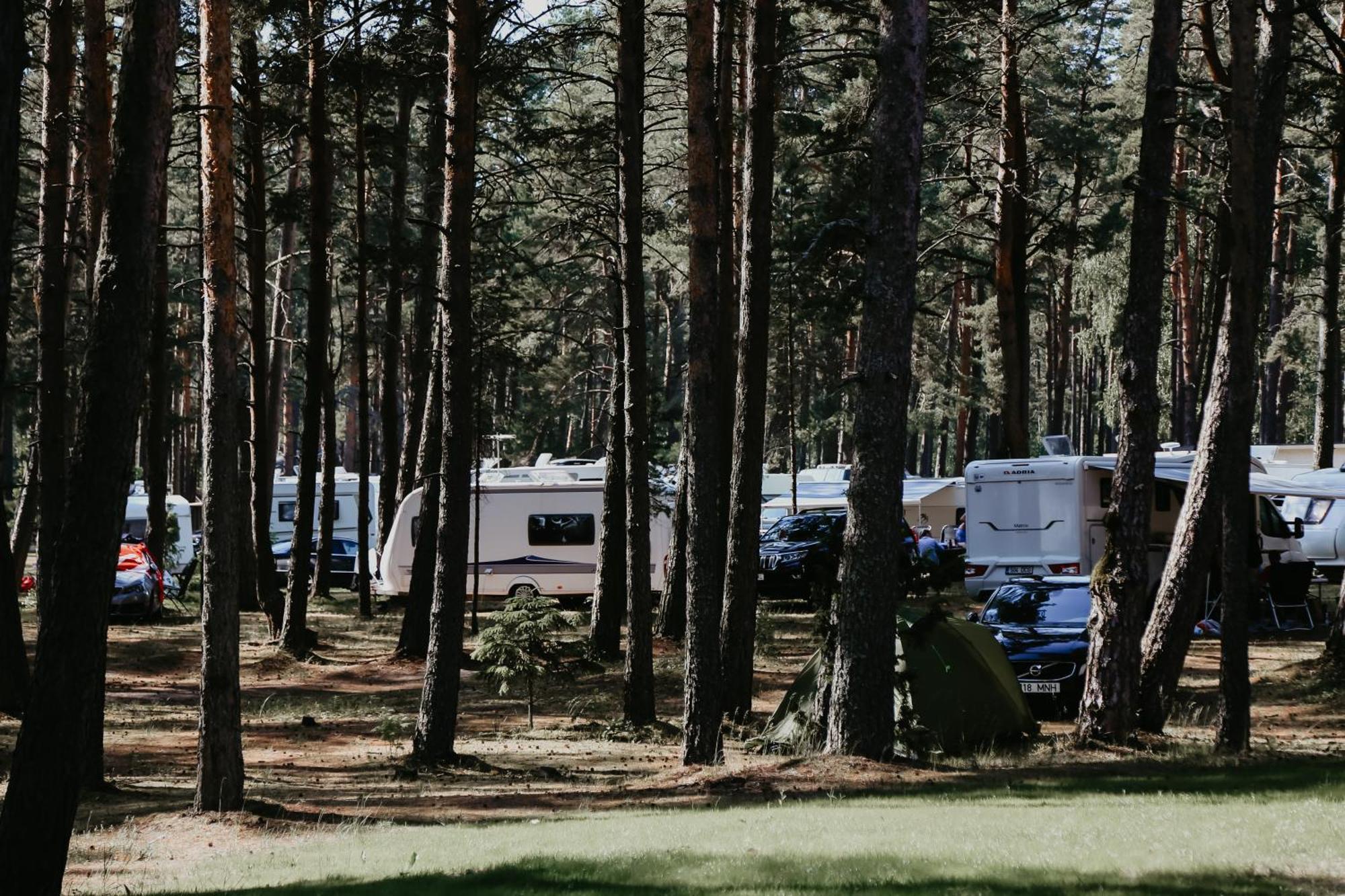 Valgeranna Puhkekeskus Hotell Exteriör bild