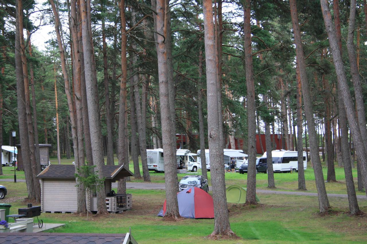 Valgeranna Puhkekeskus Hotell Exteriör bild